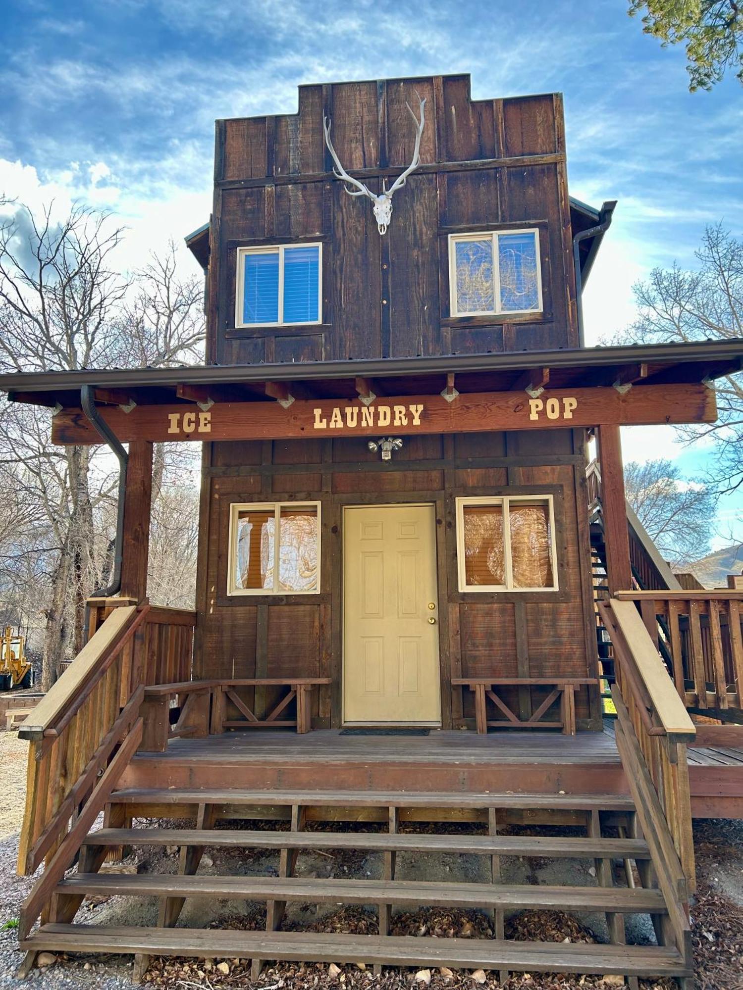 Marysvale Moore'S Old Pine Inn מראה חיצוני תמונה